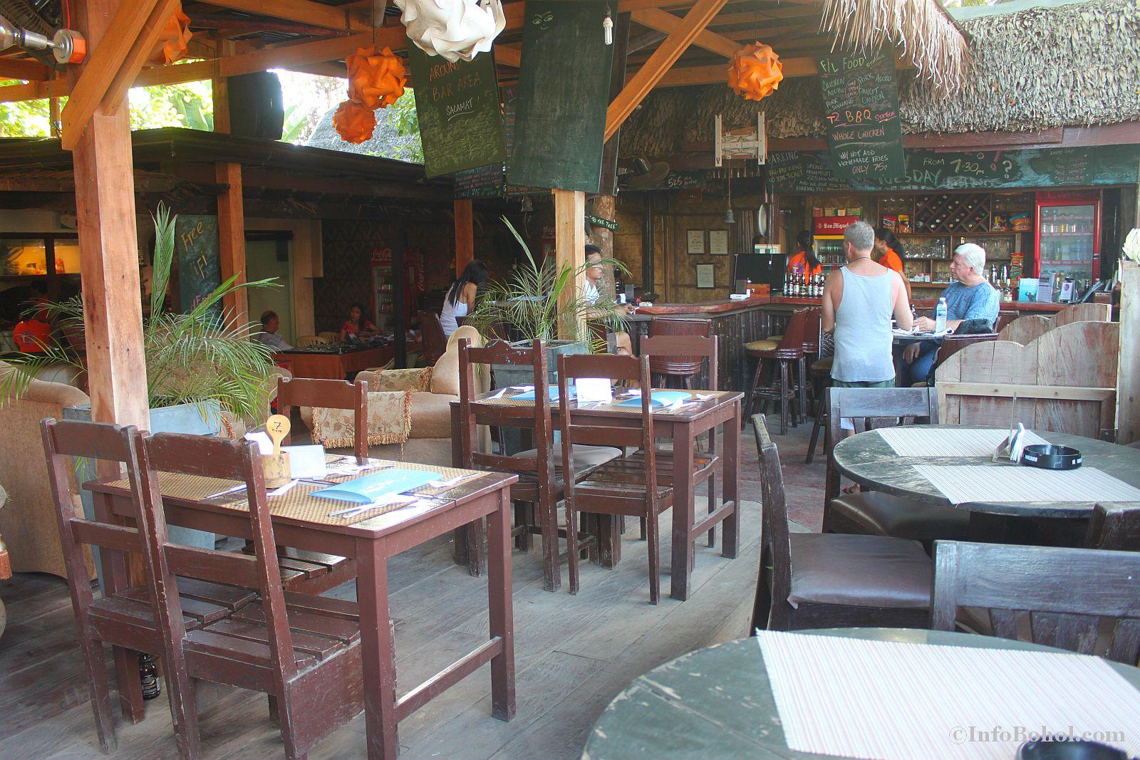 T2 restaurant bar alona beach panglao bohol 020