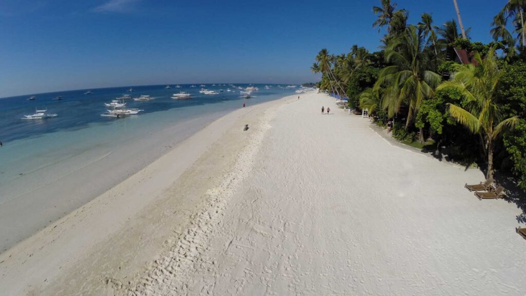 Alona beach14
